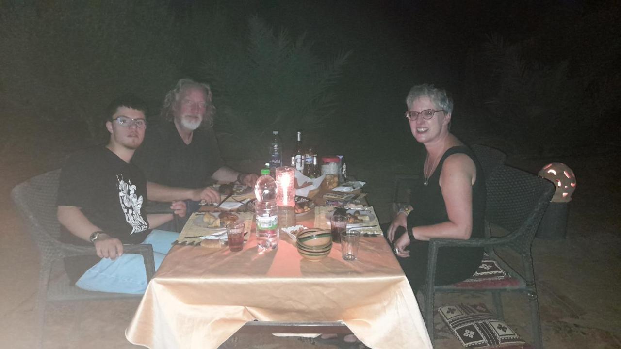 Luxury Trek Desert Camp Мерцуга Екстериор снимка