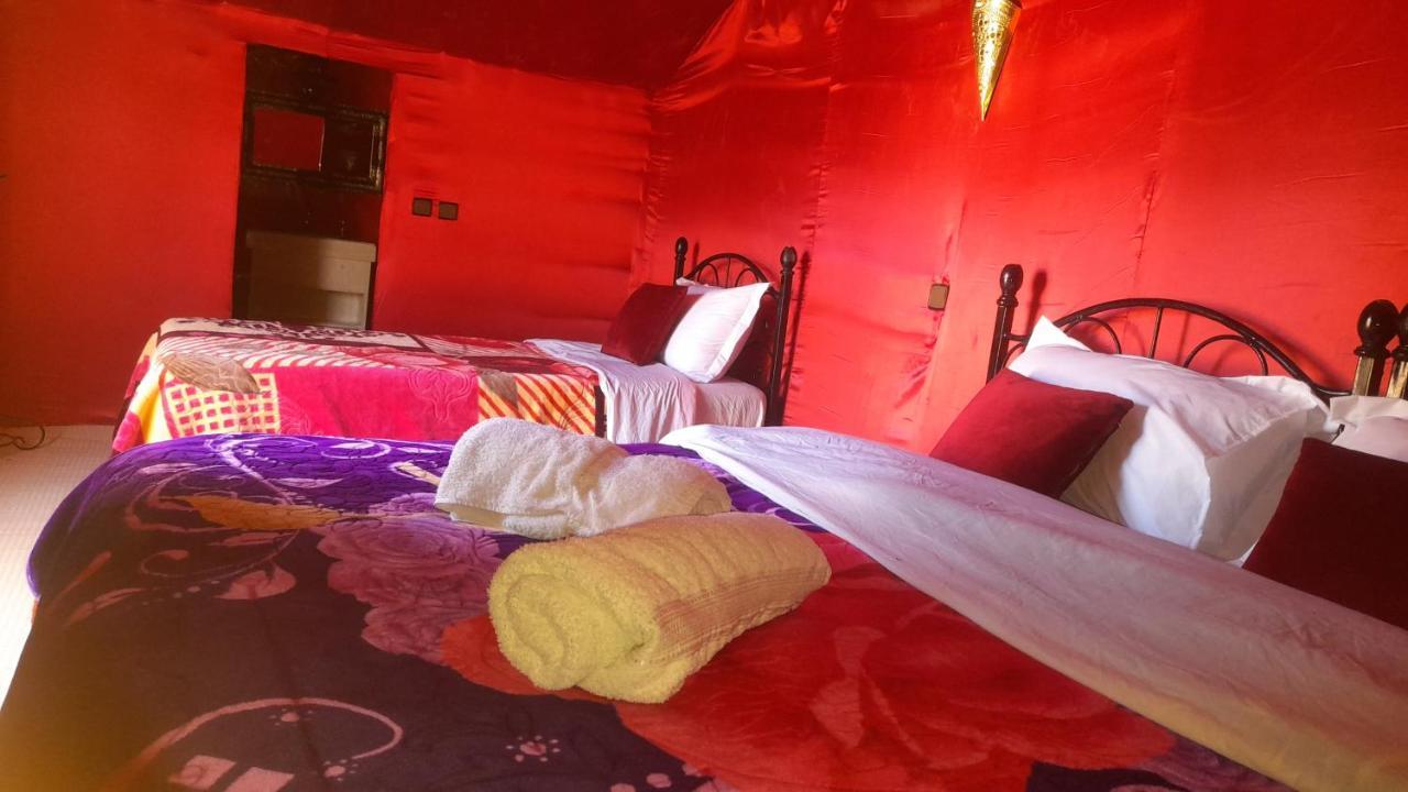 Luxury Trek Desert Camp Мерцуга Екстериор снимка