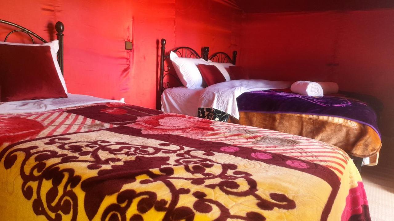 Luxury Trek Desert Camp Мерцуга Екстериор снимка