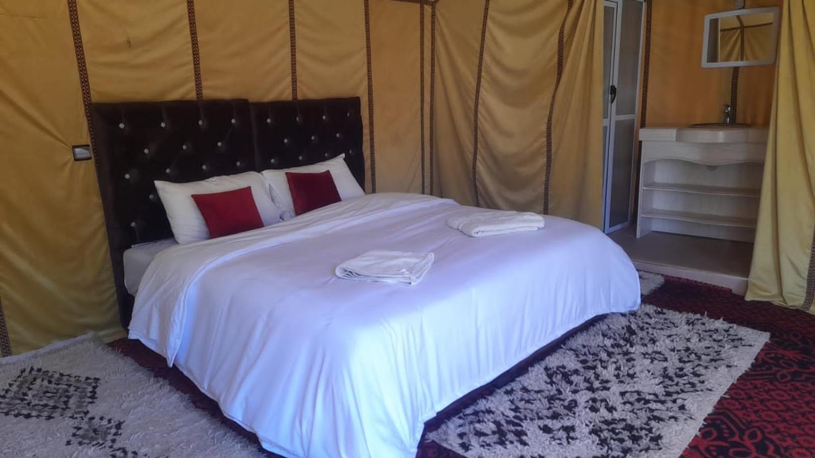 Luxury Trek Desert Camp Мерцуга Екстериор снимка