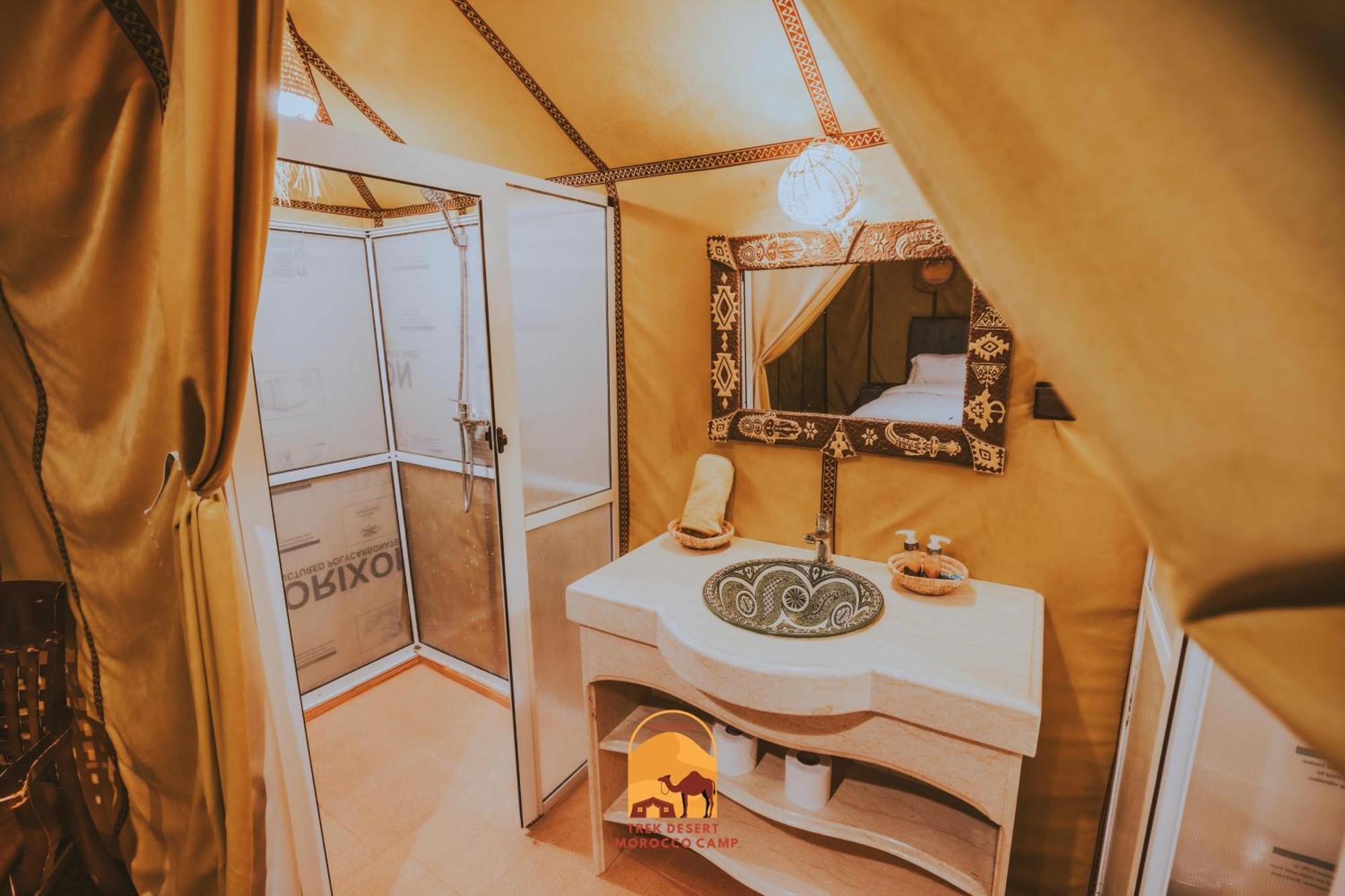 Luxury Trek Desert Camp Мерцуга Екстериор снимка